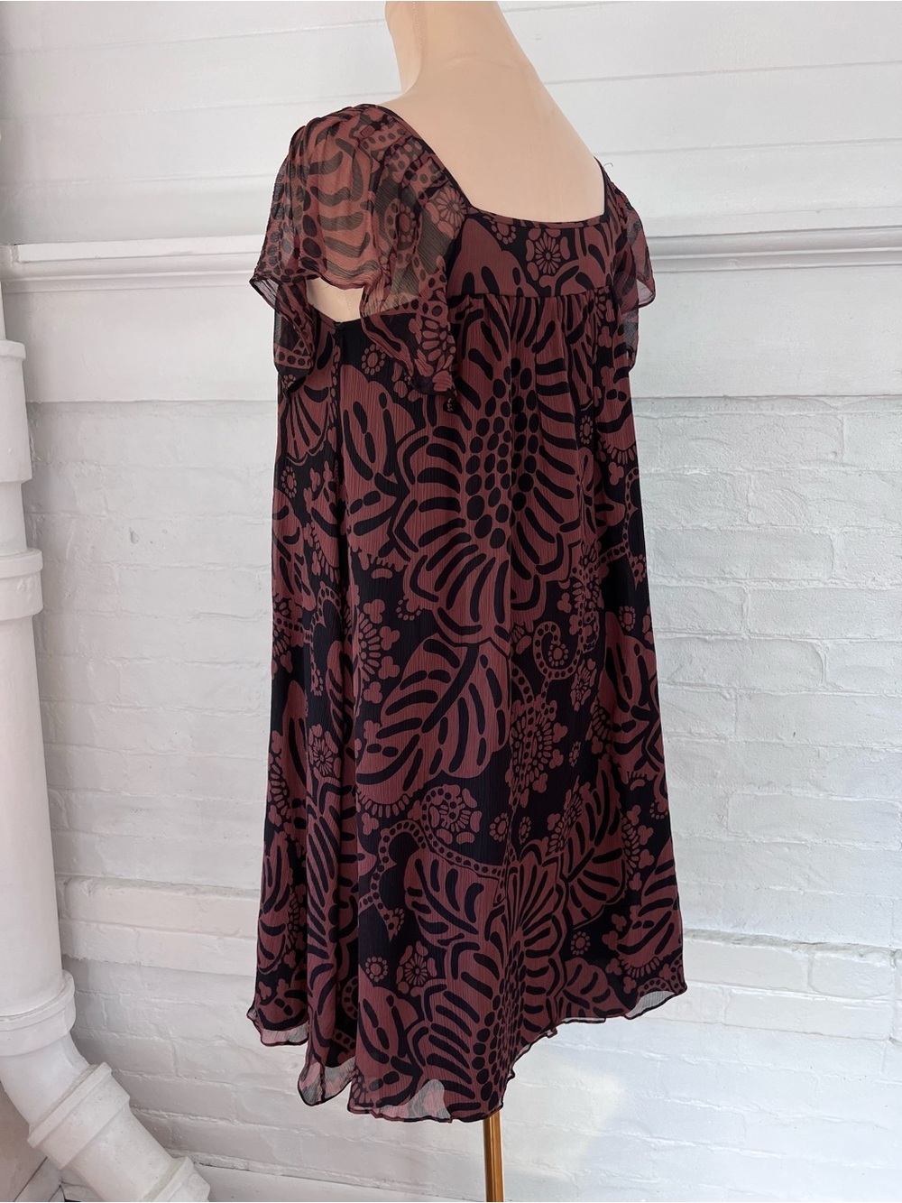 Tibi Silk Floral Flutter Sleeve Shift Dress Summer Black Brown Size 2 - Picture 6 of 10